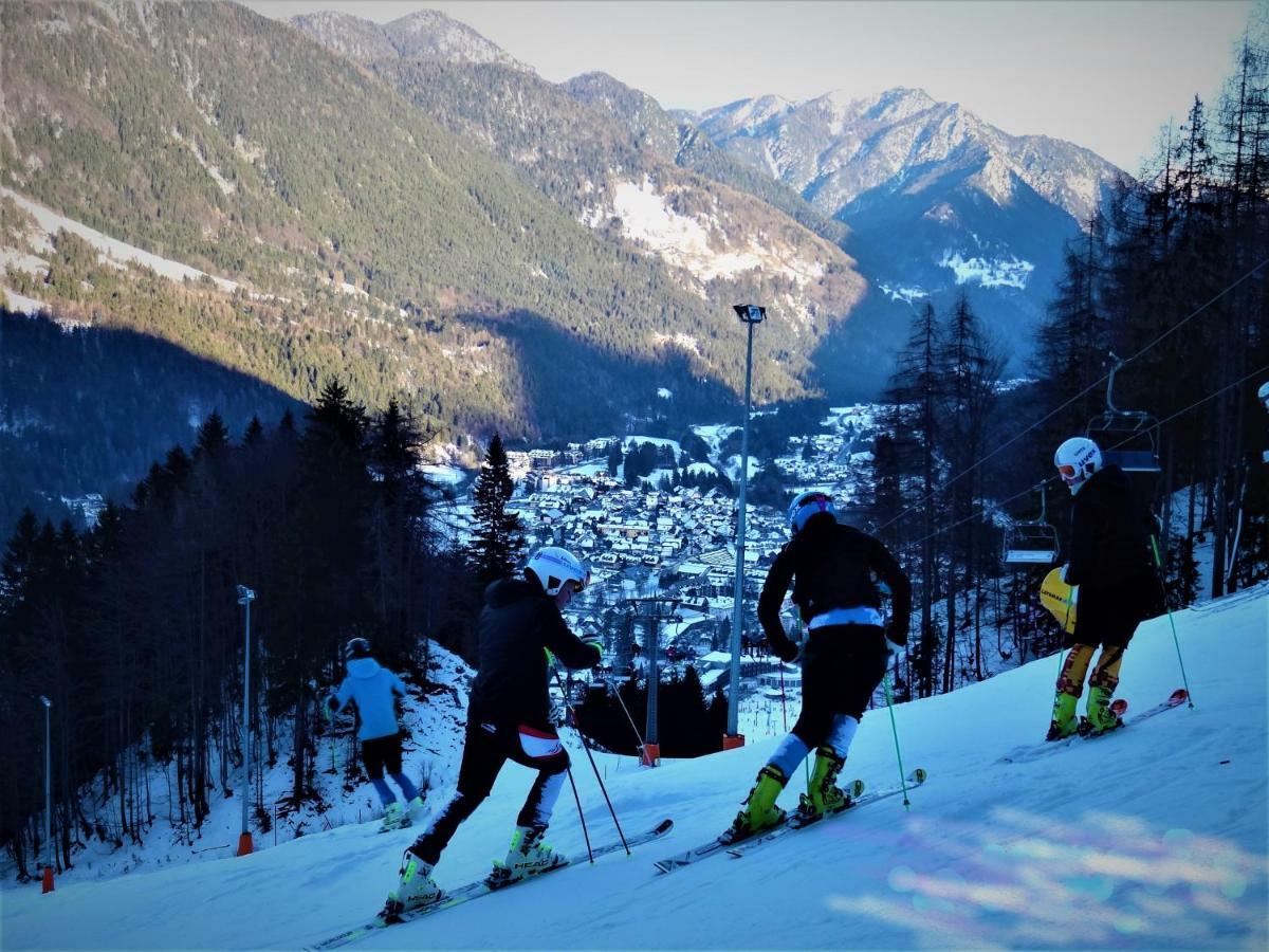 Yellow Apartma Kranjska Gora Daire Dış mekan fotoğraf